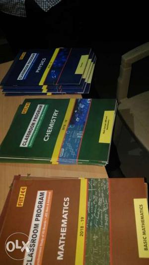 IIT Jee preparation 5-phase books for 2 years new