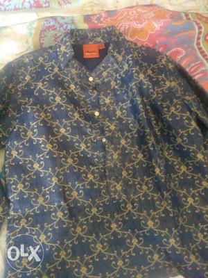 Kurta pajama for 2-4 yr old kid. used only for