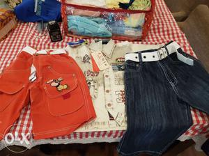 Shirt and 2 shorts. Size 22. Age 3-5 years. Brand