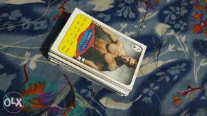 This is an set of 60 trade cards of wwe