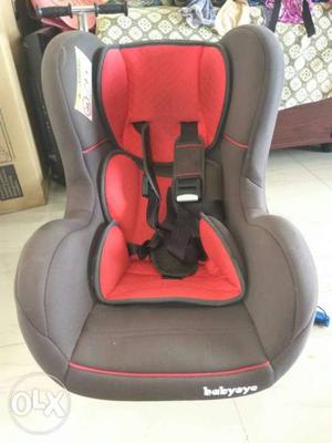 Used baby car seat. very good condition. 1yr old