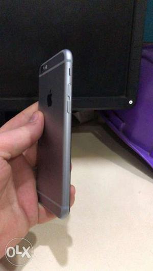 Apple iPhone 6s 32 GB 6 month old 6 month