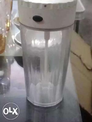 Instant coffee/shakes maker