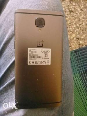 Oneplus 3T mobile is good condition but small