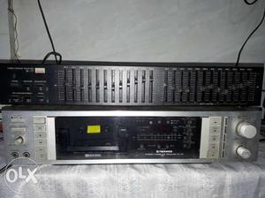 Sansui stereo graphics equalizer seems powar on