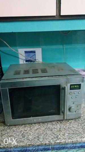 White And Black Electric Range Oven