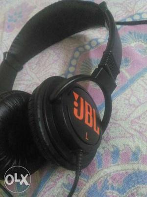 JBL original headphones in WARRANTY PERIOD...