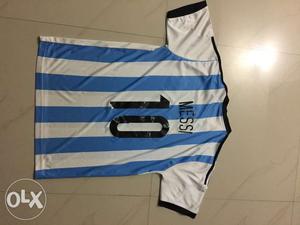 Messi Argentina jersey. In good condition and