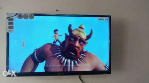 Sony 32 inch smart Flat Screen LED TV brand new