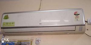Split 1.5 ton Air Conditioner lg very good and neet