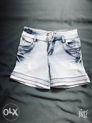 Unused denim shorts