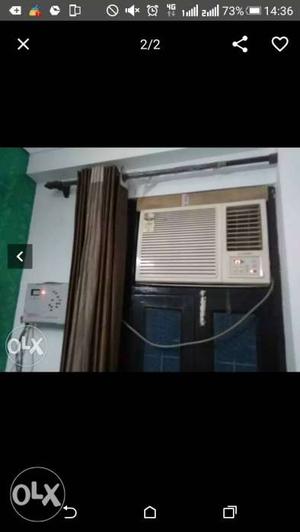 White Window Type Air Conditioner