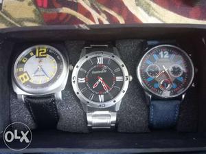 Each one 500 FasTrack watches