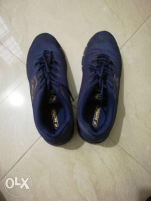 Lotto Branded Running Shoes... Light weight.. Size 7_8
