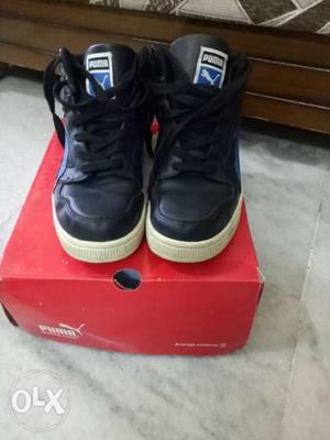 PUMA Black Shoes (Size 6-7) from US.. not used & in good