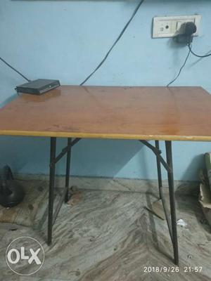 2 Folding Table In best condition