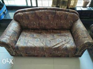 2 seater sofa. fix price.