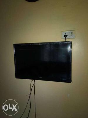 24"led tv sirf me brand new with 1 year