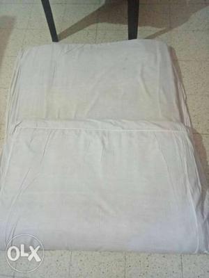 6*3 mattress with white cover (gadlu)