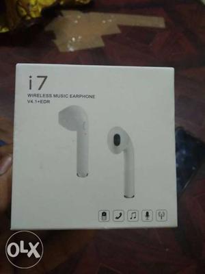 Bluetooth earphone 1 day old