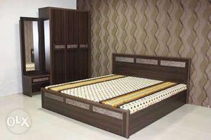 Brand new complete bedroom set available only shree Ji