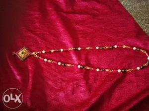 Brand new precious stone chain. not used.