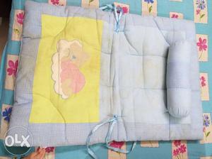 Branded Babyhug baby mattress in good condition