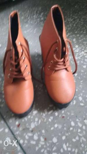 Brown boots Euro size 38 US size 6 UK size 5