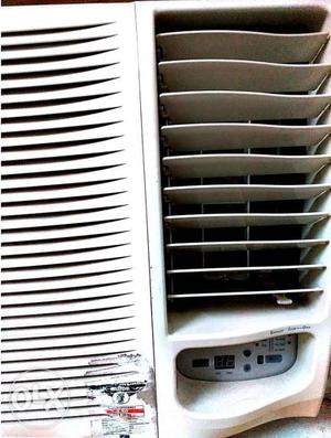 Carrier Window Ac In Excellent Working Condition