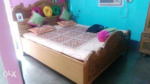 Double bed box palang. size-7x6 feet