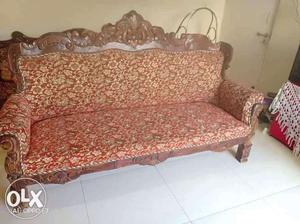 I want to sell my Rajwadi sofa only 6 month old..