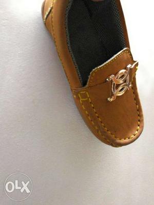 New kids loafer and mojdi available