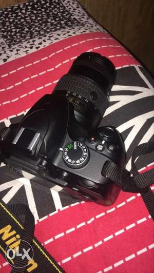 Nikon D In goood condtion with bill box bag and 32 gb