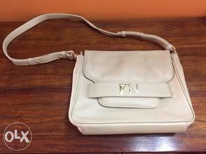 Off white sling bag, branded purse, never used