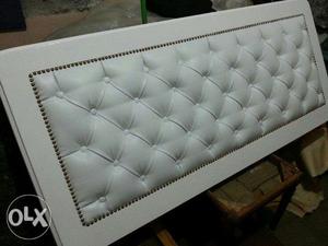 White And Black Tufted waal warks new