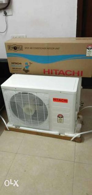 White Hitachi 1.5tonn Air Condenser With Box