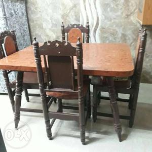 Wooden dining table 4 sitters Size 4×3 + 4