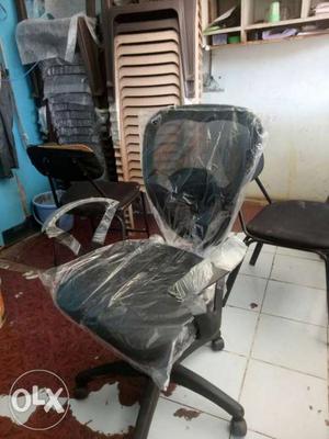 Black And Gray Metal Base Chair