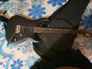 Cort x1 1 year old only use for home mint