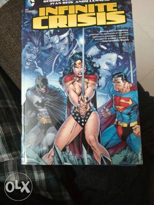 DC Infinite crisis 264 action packed pages