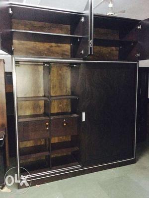 FACTORY RATE SLIDING wardrobe with Top storage.