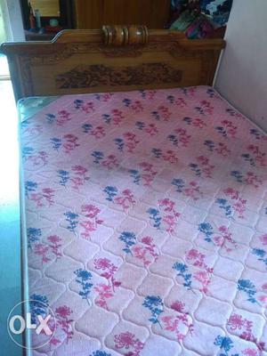 King Size 5/6 Bed with mattress is for sale, Bed