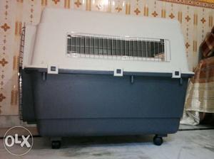 Large dog crate for transportation by Air