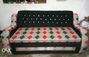 Super condition new 3 seater sofa with cushion