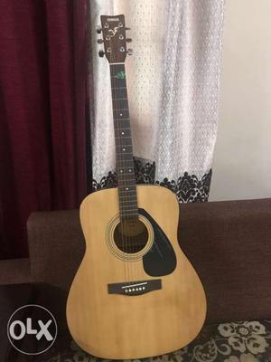 Yamaha Guitar 1 year old. Best condition