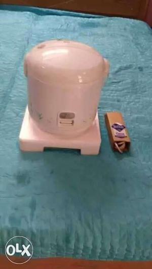 Birla electrical multipurpose cooker in white