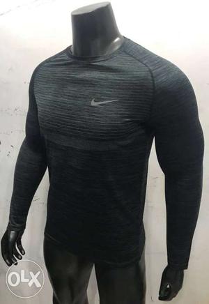 Black And Gray Crew-neck Long-sleeved Shirt