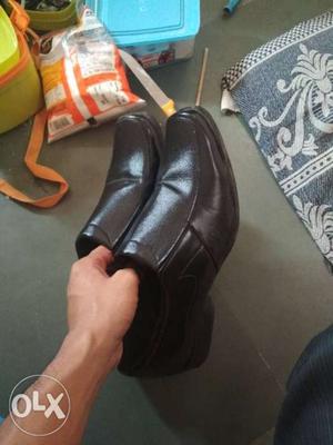 Black man shoe, size 7
