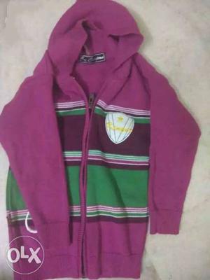 Boys sweater. up to 4 years old. good condition