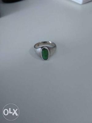 Green And Silver Cabochon Ring